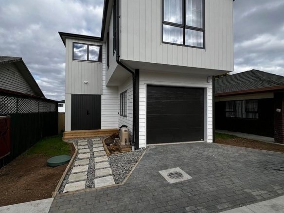 4 Bedroom, 3 Bathroom