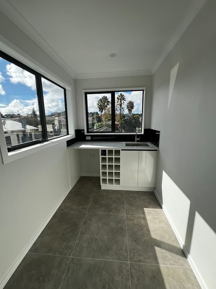 2305168740 4 Bedroom, 3 Bathroom