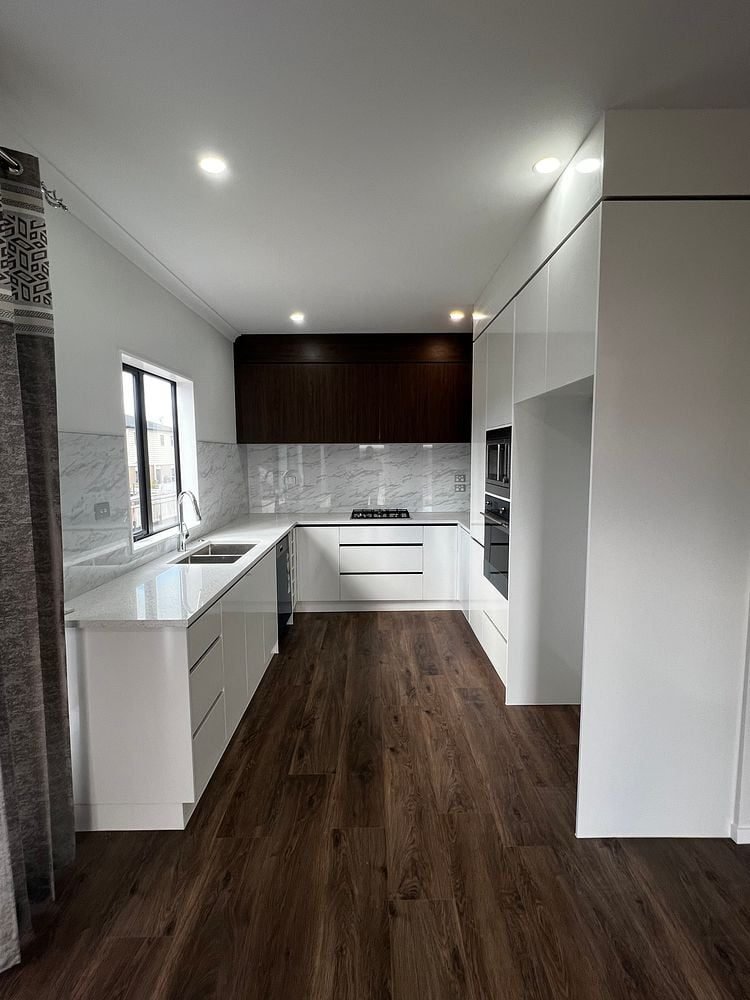 2305168893 4 Bedroom, 3 Bathroom